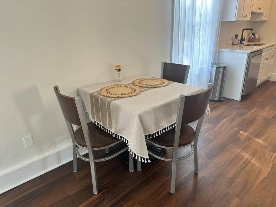 Cedar Street Retreat - Unit D Apartment St. Augustine Luaran gambar
